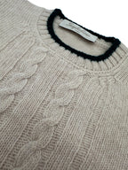 Maglione girocollo a trecce 100% lana