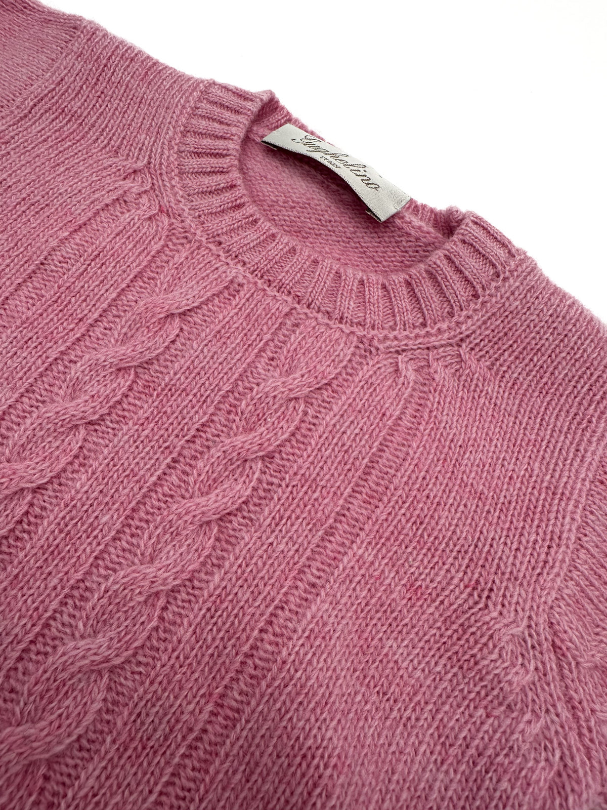 Maglione girocollo a trecce 100% lana